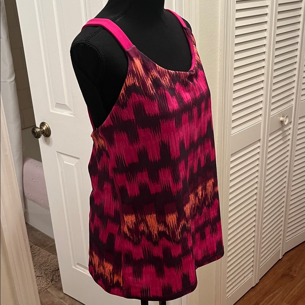 The North Face Trailwear Athletic Pink and Orange Tank Top - Picture 4 of 9